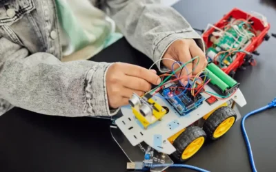 Hoe Robotica- en Programmeerlessen de Veerkracht en Doorzettingsvermogen van Kinderen Kunnen Stimuleren